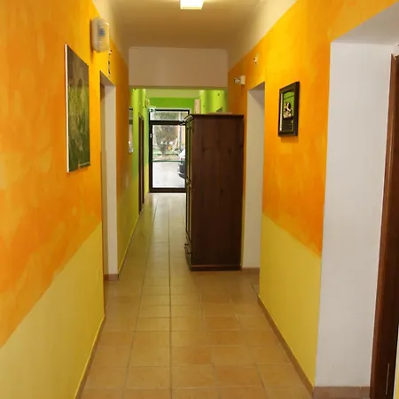 Del Volo לינה וארוחת בוקר